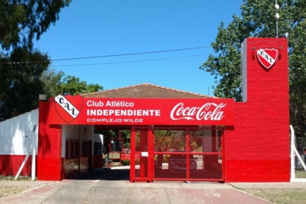 Independiente denunció que un ex jugador era intermediario con una red de prostitución