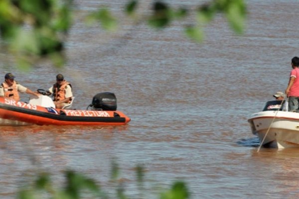 Hallaron un cuerpo flotando en Costanera Sur
