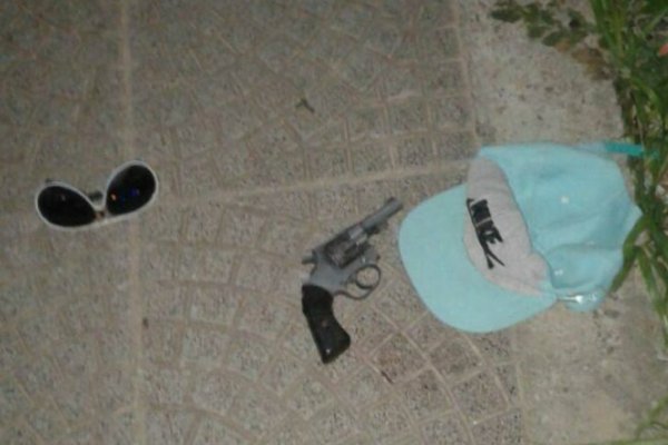 Vecinos detuvieron a un menor de 15 años que quiso robar en un comercio