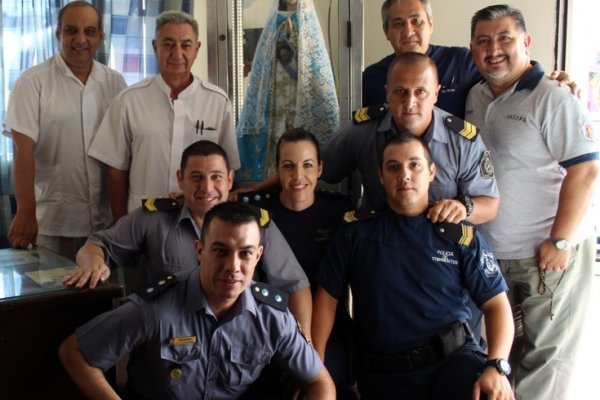 La patrona de la Policía visitó la Unidad Científicas y Prericias de Goya