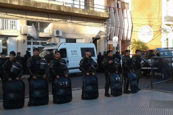 Caso Tamara: Agrupaciones sociales se manifestaron frente al TOP 1