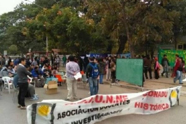 Docentes universitarios de la UNNE convocan a nuevo paro por 48 horas