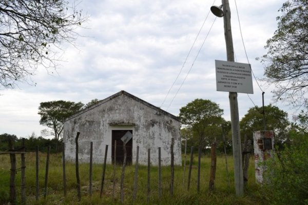 Riachuelo: Denuncian a un hombre por prohibir el ingreso al cementerio y a la capilla San Ramón