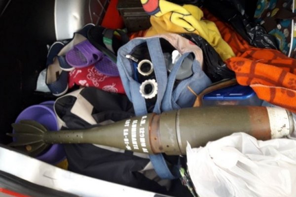 Sorprendieron a militar con un arsenal de guerra