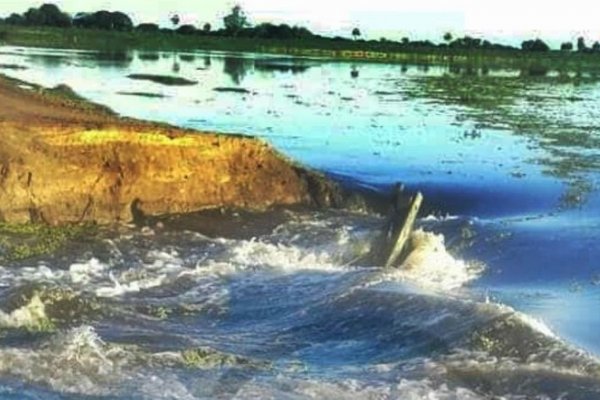 San Isidro: Cayó un puente en Ruta N° 14 y cientos de familias quedaron aisladas