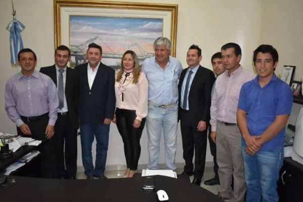 Santa Lucía: Nuevos funcionarios en el gabinete del intendente Sanánez