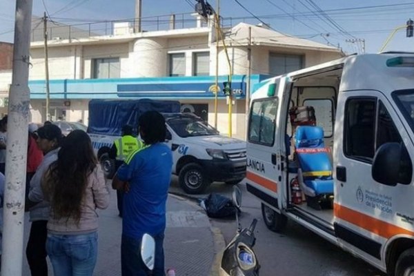 Una beba murió en brazos de su madre cuando esperaban en un local de Anses
