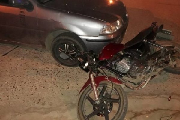 Choque frontal entre una moto y un auto se cobró la vida de un hombre en Curuzú