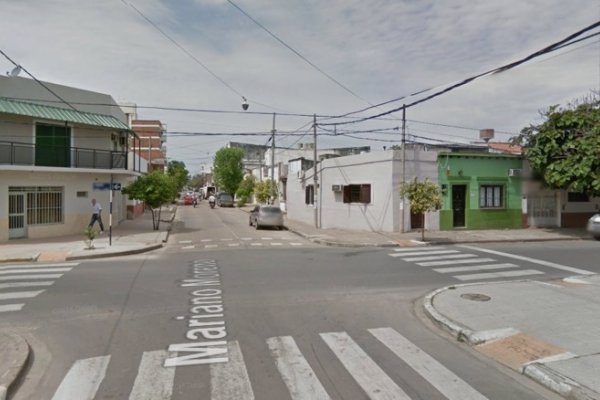 Mujer en moto falleció al ser atropellada por un camión que la arrastró y se dio a la fuga