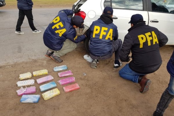 Desarticulaaron a Narco Familia que traficaba 80 panes de marihuana