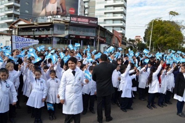 Más de 2000 alumnos correntinos realizarán la promesa a la Bandera