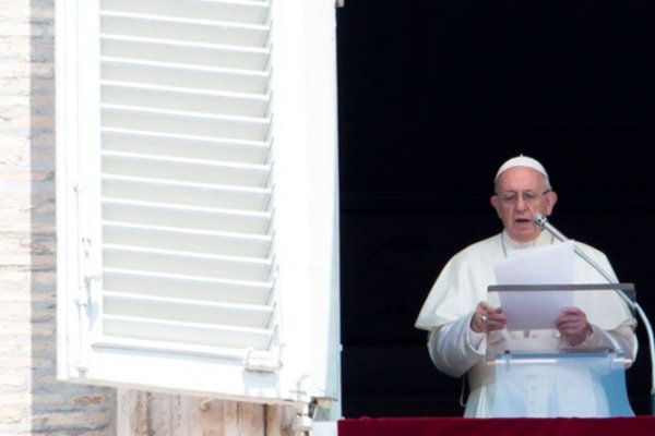 La familia es el santuario de la vida, afirma el Papa Francisco