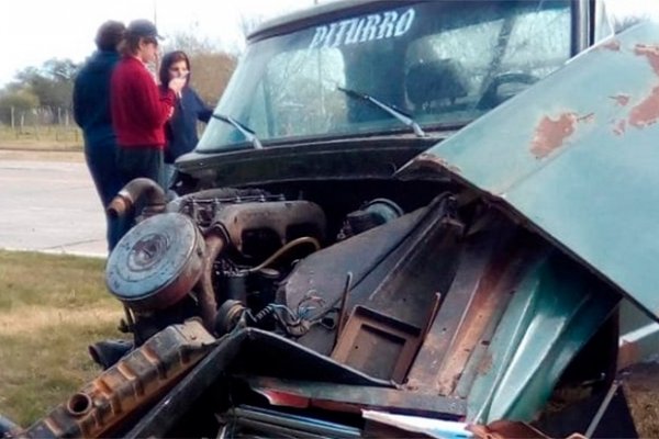 Camionero correntino protagonizó un violento choque en Entre Ríos