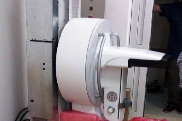 Llegó el nuevo mamógrafo al hospital de Santo Tomé