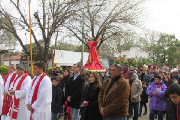 Multitudinaria muestra de Fe en la fiesta patronal de Riachuelo