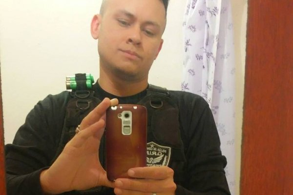 Un cabo de la Policía murió luego de caer de su motocicleta