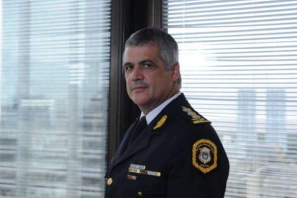 Uniformados piden la renuncia del Jefe de la Policiá bonaerense y se habla de rebelión