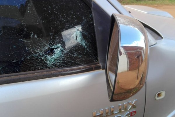 Santo Tomé: vándalos destrozan autos, entre estos el de un ex concejal
