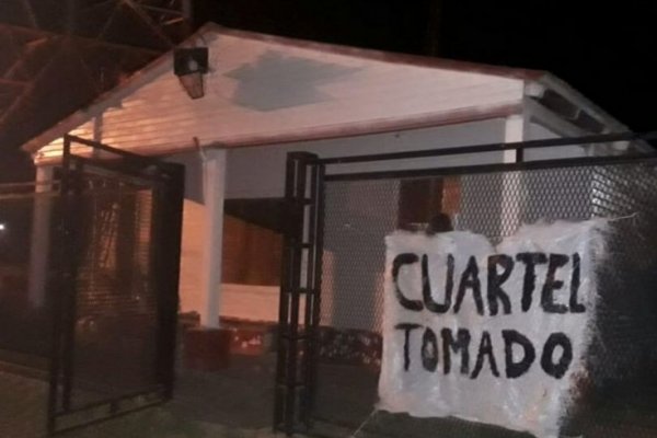 Bomberos Voluntarios tomaron el cuartel en Lavalle