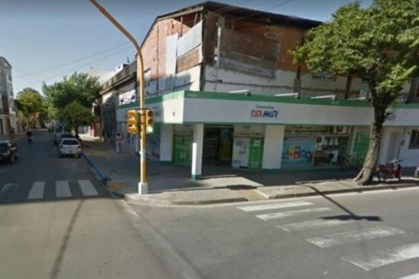 Una mujer falleció de muerte súbita en una farmacia céntrica