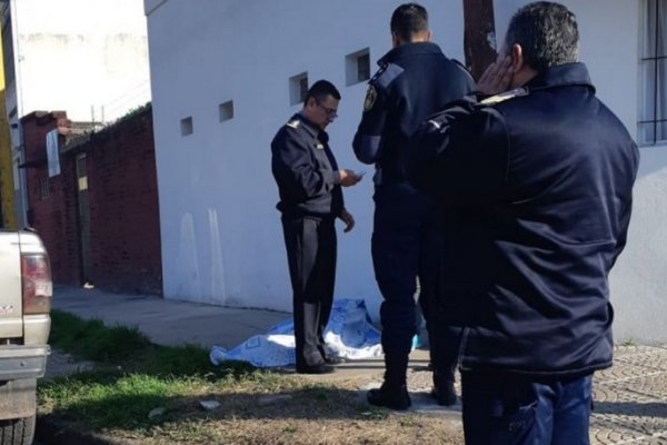 Barrio Belgrano: Hombre de 54 años habría sufrido una muerte súbita en plena calle