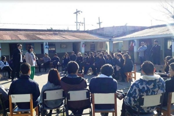 Se realizó un taller de salud sexual y reproductiva en Berón de Astrada