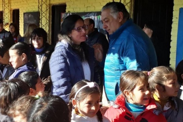 Cassani: Los docentes rurales asumen con heroísmo el desafío de adecuar el modelo educativo a los nuevos tiempos