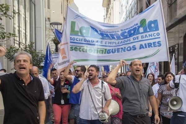 Bancarios logró un aumento extra del 8% y es el gremio con la mayor paritaria