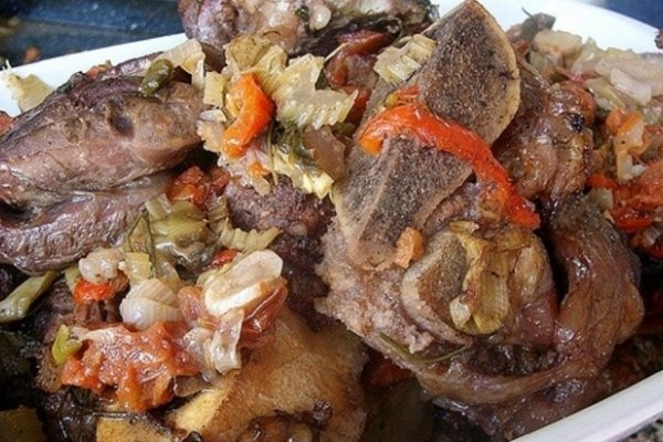 Carne para pocos: la inflación golpeó más duro en los cortes populares