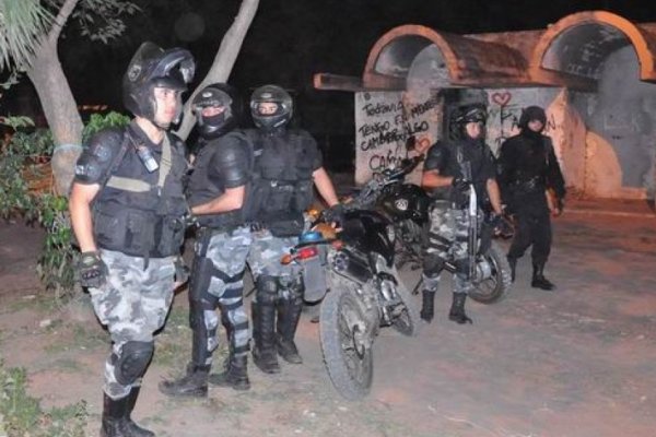 Corrientes: Policía en alerta ante posibles saqueos en comercios