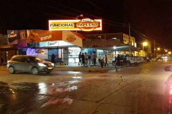 Intento de saqueo fatal: Allanaron el supermercado y secuestraron un arma de fuego