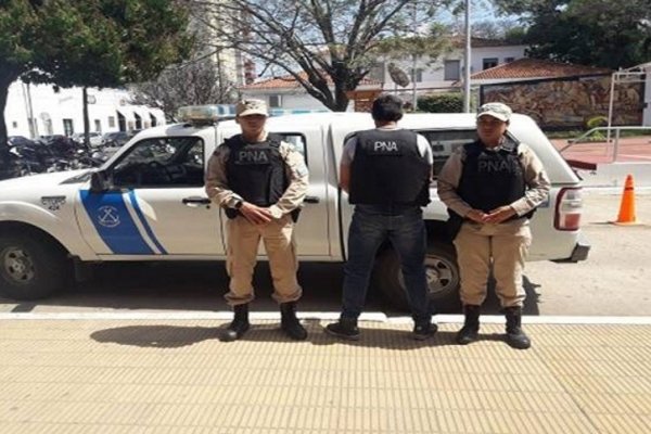 Búsqueda de prófugos: Detuvieron a dos hombres con pedido de captura internacional