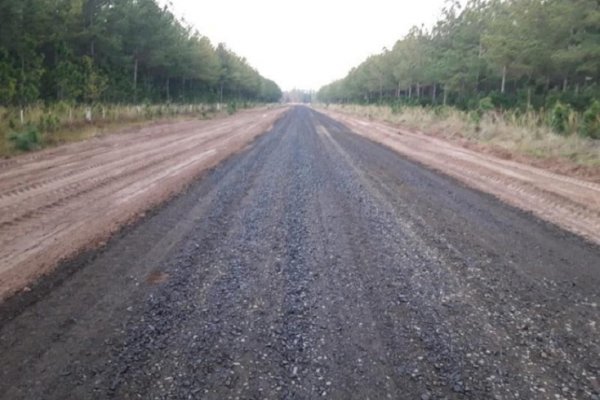 Avanzan los trabajos de mejoramiento del acceso al Portal Cambyretá