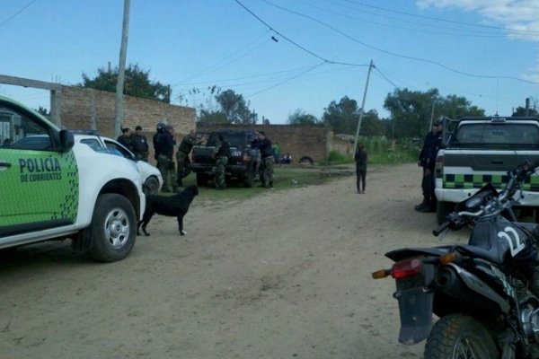 Detienen a motochorro que intentó robarle el arma a una policía