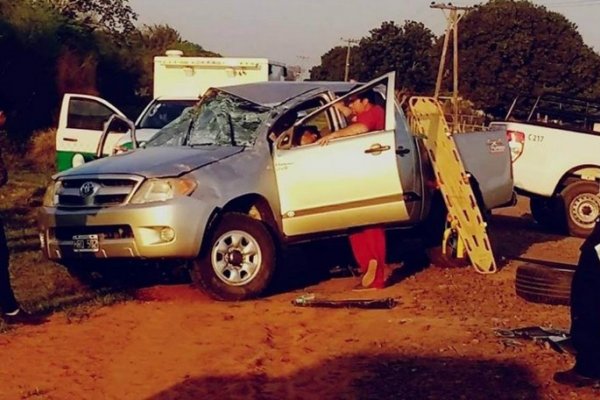 Intendente de Palmar Grande terminó herido tras un vuelco