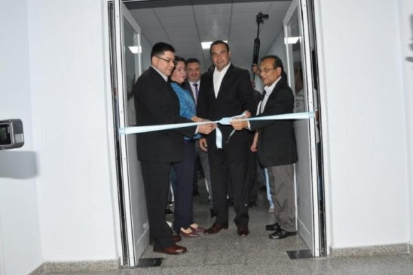 En San Cosme, Valdés inauguró la segunda etapa del nuevo Hospital