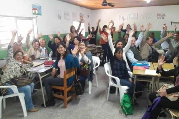 Desarrollo Social capacitó en venta online y presentó los créditos disponibles para emprendedores