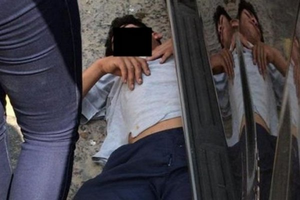 Solitario ladrón intentó arrebatar la cartera a una mujer y fue reducido a golpes por su víctima