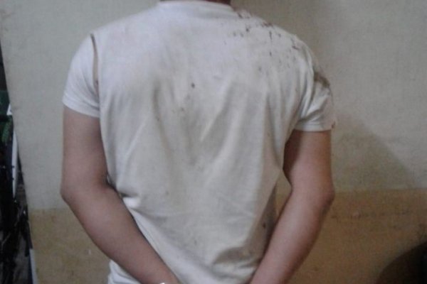 A los machetazos, amenazó a amigos y familiares tras una reunión