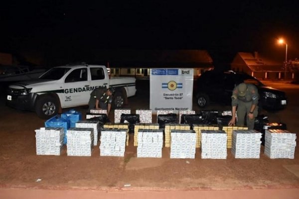 Corrientes y Santiago, epicentro de operativos donde incautaron más de 100 mil cartones de cigarrillos