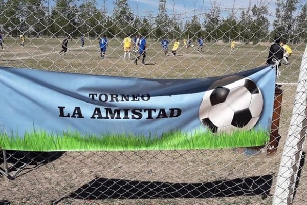 Conmoción en Misiones: estaba jugando un partido, se descompensó y falleció