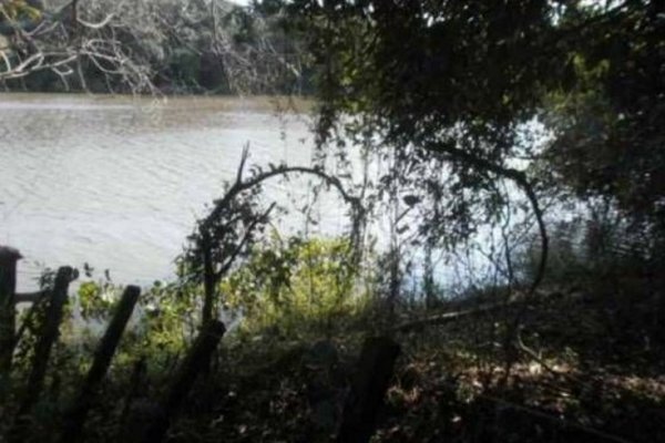 Itatí: Buscan a un hombre que ingresó al río para refrescarse y desapareció