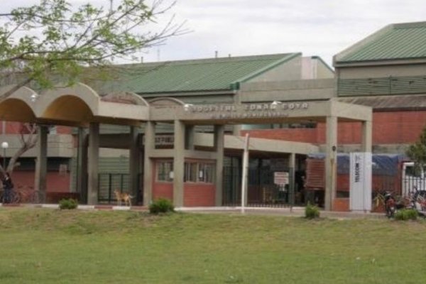 Dio a luz y dejó abandonado a su bebé en el Hospital