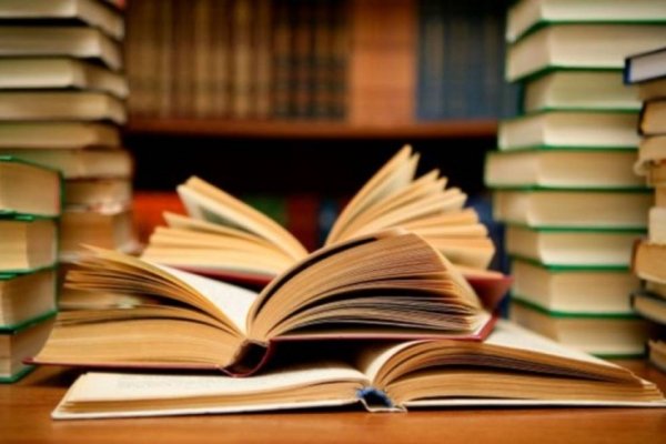 Más Libros para los Institutos Superiores de Formación Docente de Corrientes