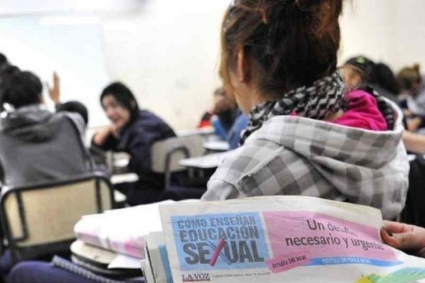 Una alumna contó que fue abusada por su papá en una clase de educación sexual