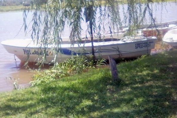 Itatí: Policías recuperaron una lancha sustraída de una casa