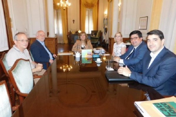 Reunión preliminar a la apertura de las carreras de Abogacía y Martillero Público en Goya