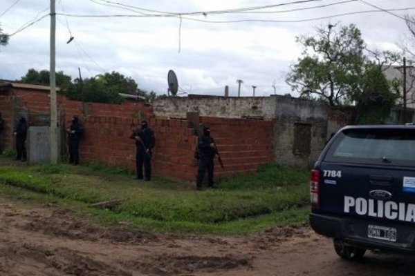 Detuvieron a un suboficial de la Policía de Corrientes durante un operativo narco
