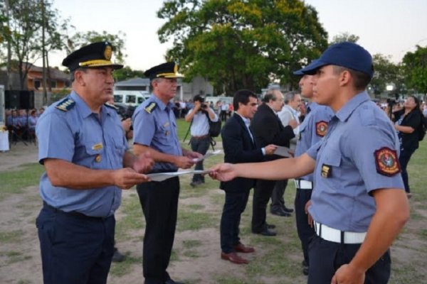 Acto de Juramento de Fidelidad a la Bandera y reconocimiento a Cadetes