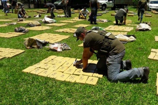 Misiones: Interceptan un camión con  3.558 kilos de marihuana